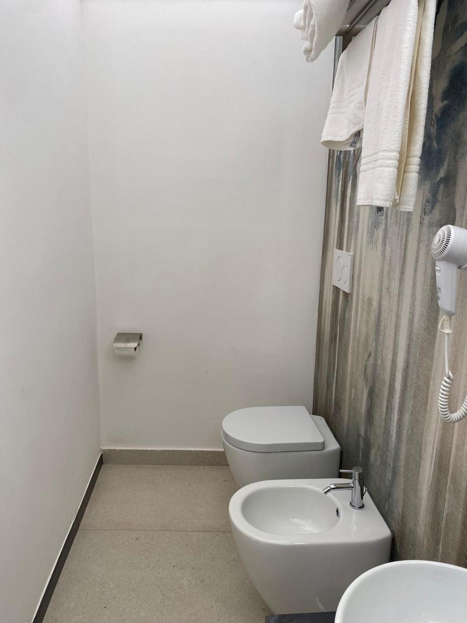 Torre Delle Grazie Sorrento Suite Vico Equense Habitación foto