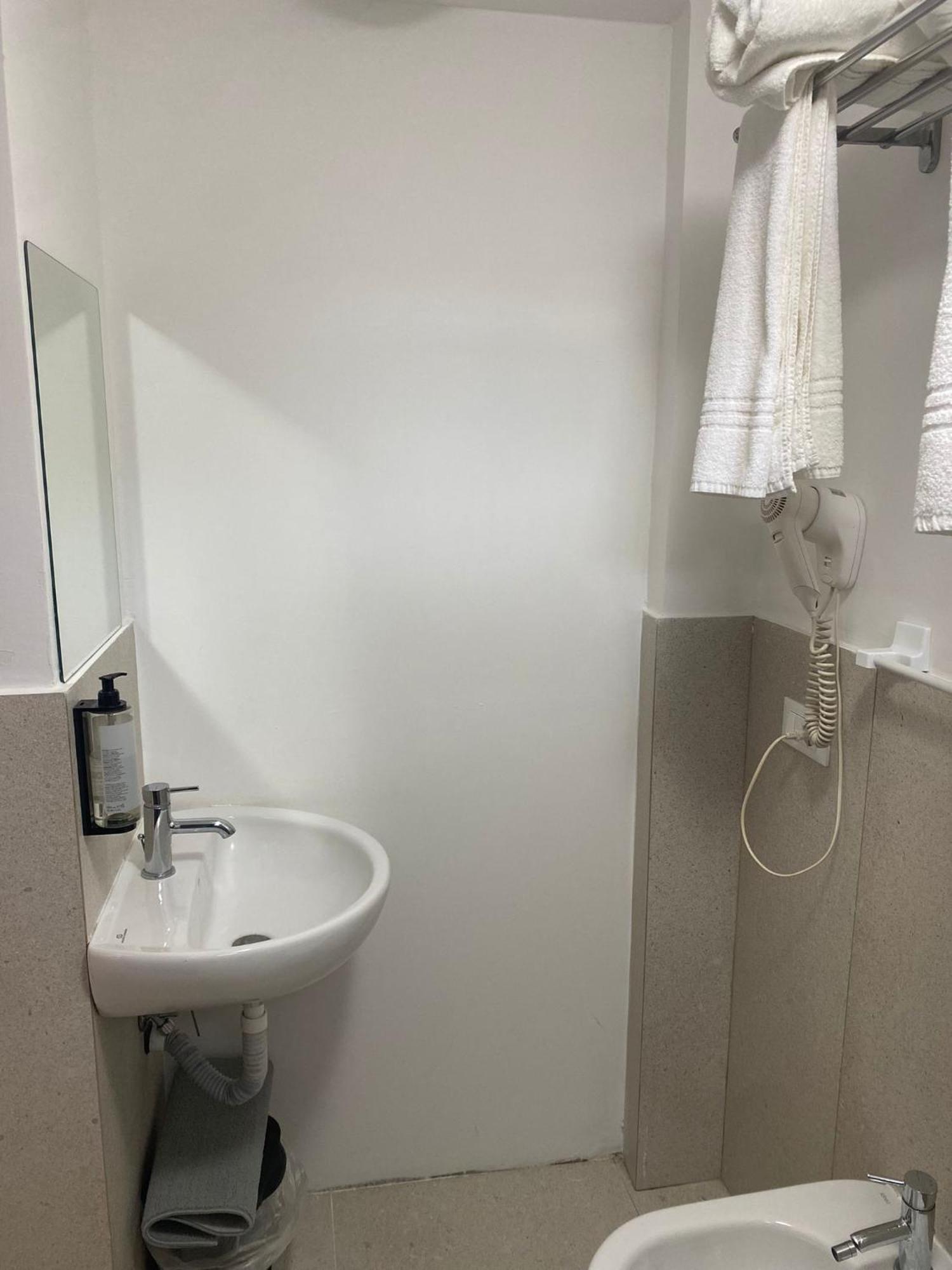 Torre Delle Grazie Sorrento Suite Vico Equense Habitación foto